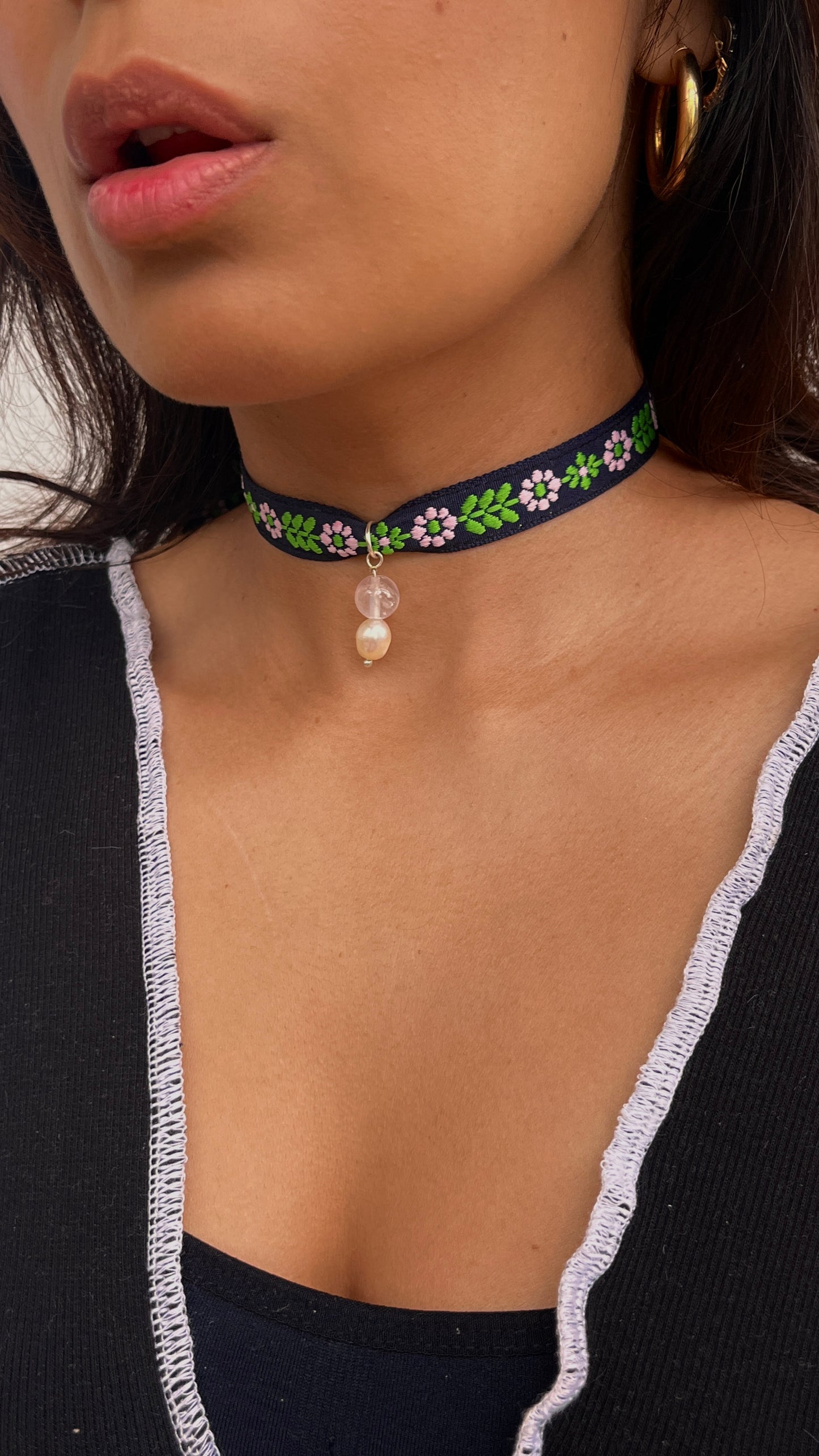 Flora Pearl Drop Velvet Chocker