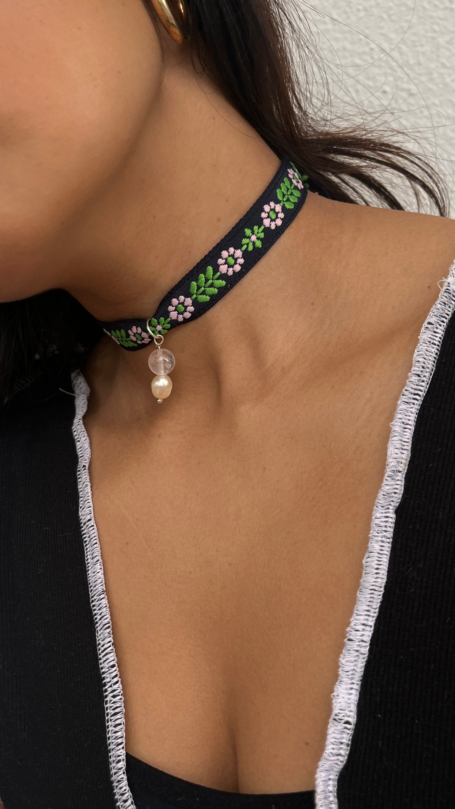 Flora Pearl Drop Velvet Chocker