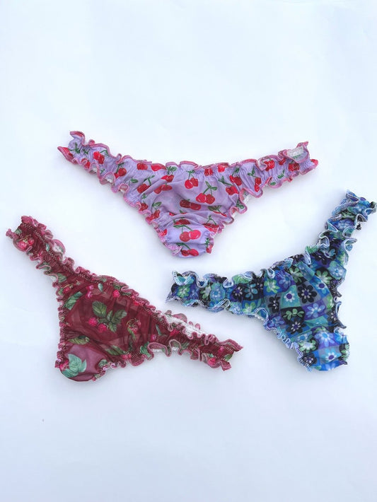 Mia Thong - Vintage Cherry & Floral Mesh