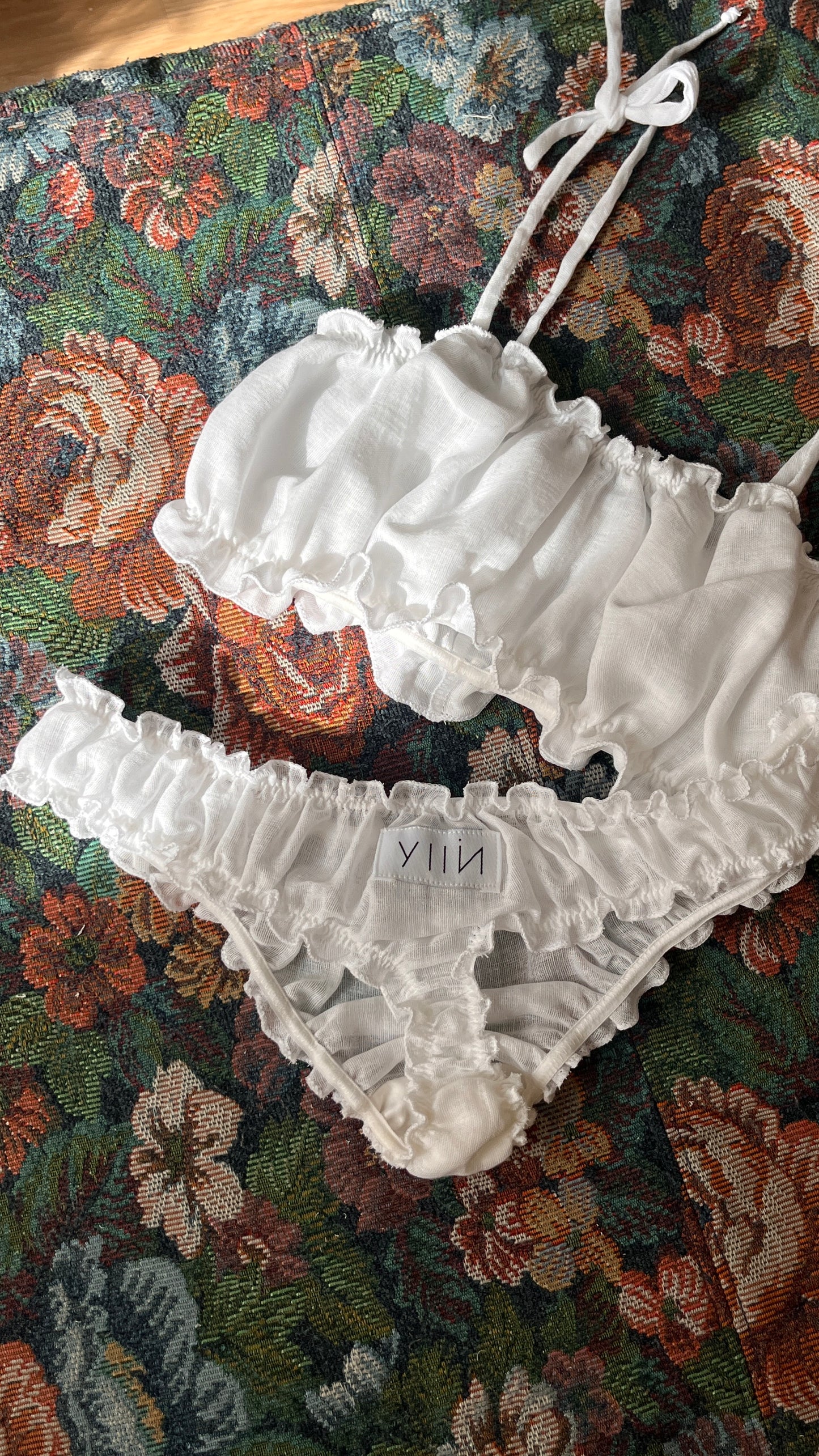 Mia - Muslin Set - Top & Thong